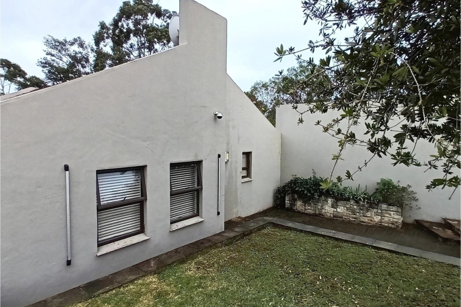 3 Bedroom Property for Sale in Beacon Bay North Eastern Cape